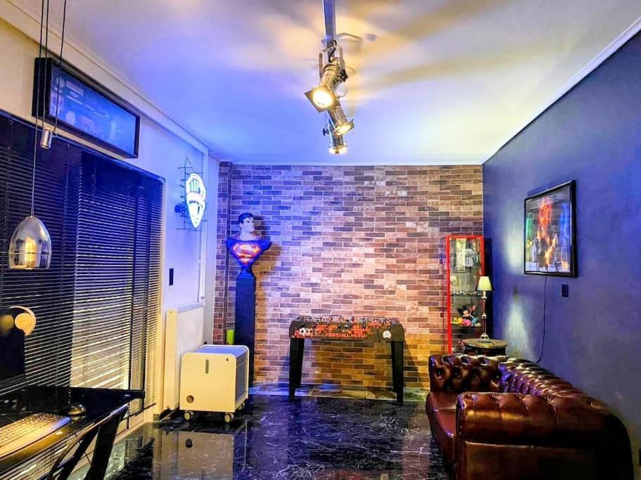 Апартаменти Sarakin'S Mansion Luxury Retreat Афіни Екстер'єр фото